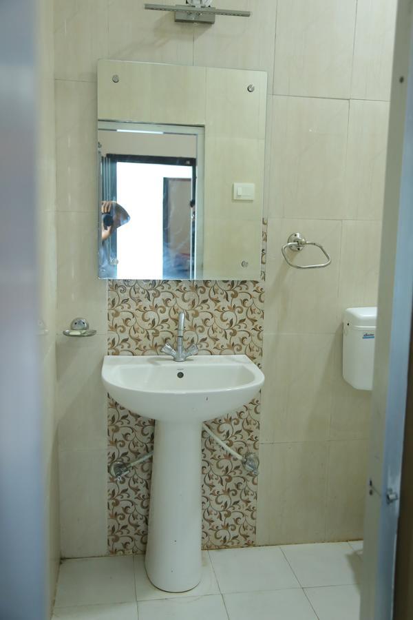 Hotel Siddharth Tanakpur エクステリア 写真